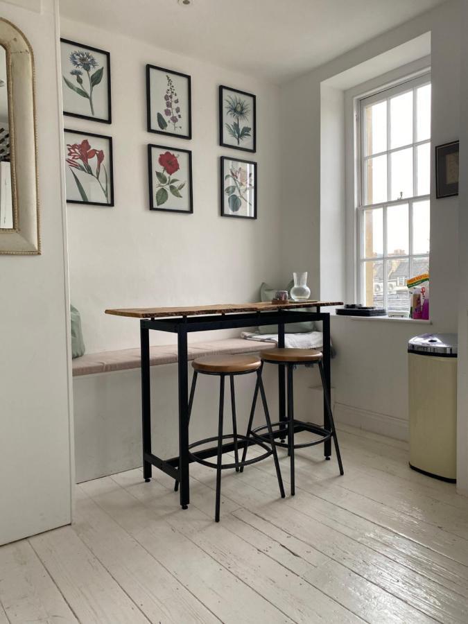 Stunning Georgian Central Bath Home Eksteriør bilde